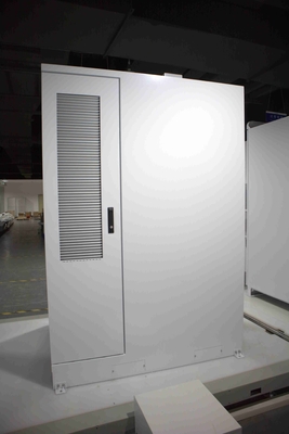 120KWH 産業用電池エネルギー貯蔵システム IP55 保護室内外用